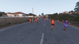 runners2.jpg runners2.jpg