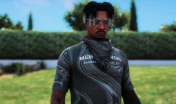 S18ClothingShot6.jpg